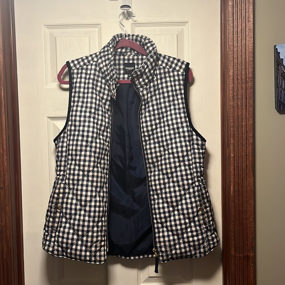 Kensie Vest - Picture 2 of 3